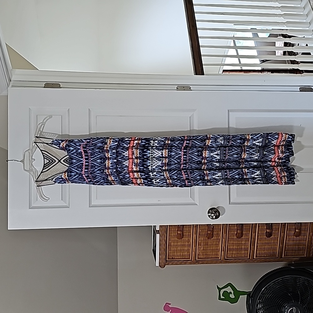 Maxie Dress Size Medium